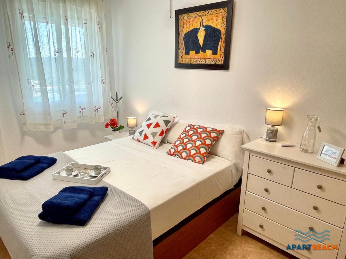 Apartbeach Los Juncos Residencial Piscinas Y Petanca ลาปีเนดา ภายนอก รูปภาพ