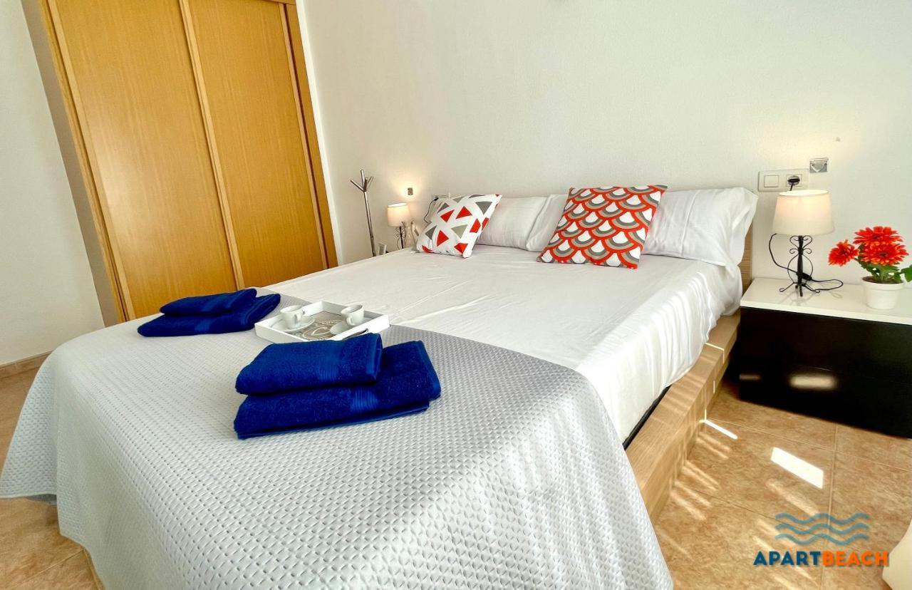 Apartbeach Los Juncos Residencial Piscinas Y Petanca ลาปีเนดา ภายนอก รูปภาพ