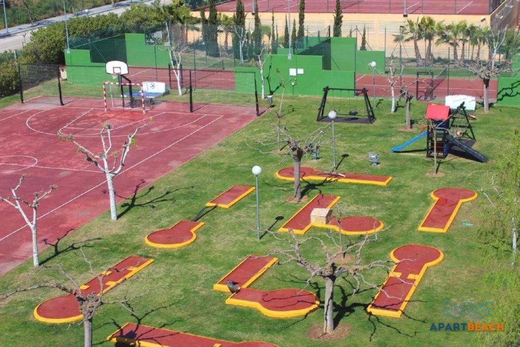 Apartbeach Los Juncos Residencial Piscinas Y Petanca ลาปีเนดา ภายนอก รูปภาพ